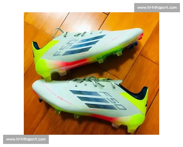 阿迪达斯 “霓虹流光” F50 战靴震撼发布,致敬传奇梅西!